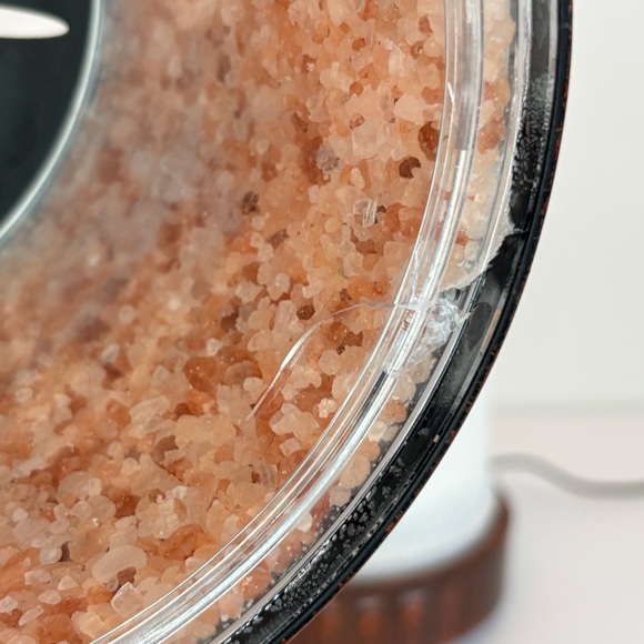 Himalayan Salt Lamp Diffuser - Picture 2 of 4